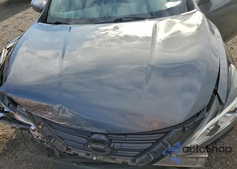 2018 Nissan Altima 2.5 z USA, uszkodzony, nr VIN 1N4AL3AP8JC218282